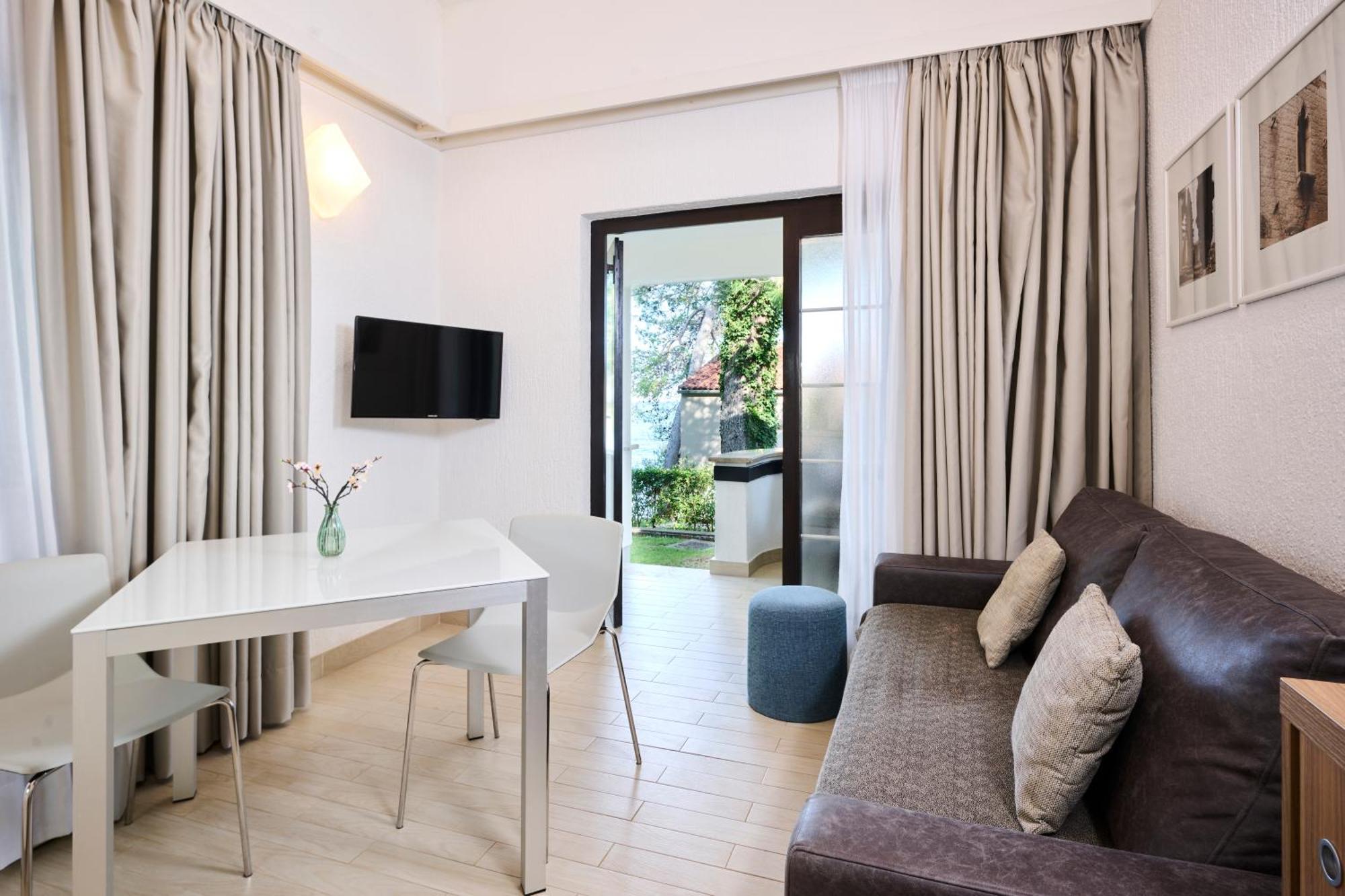 Apartments Galijot Plava Laguna Porec Ngoại thất bức ảnh